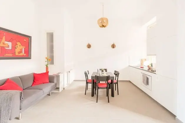 Apart Daire, 1 Yatak Odası (Hevesi Sandor square 1, 1077 Budapest)