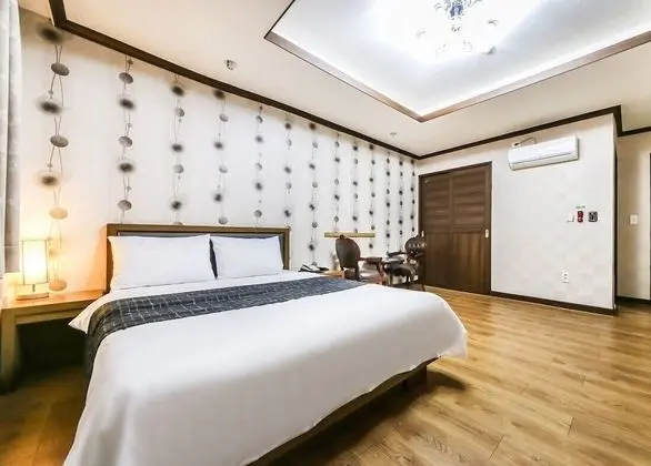 Deluxe Oda, Sigara İçilmez