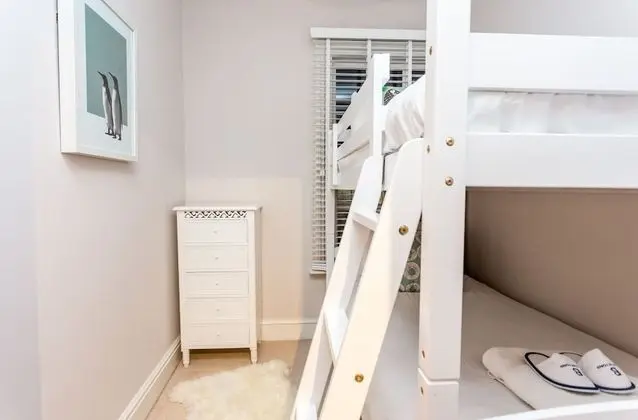 Ev (3 Bedrooms)