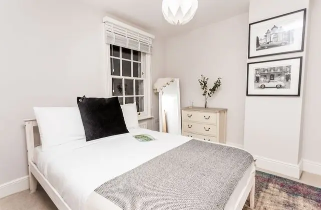 Ev (3 Bedrooms)