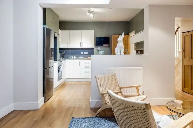 Ev (3 Bedrooms)