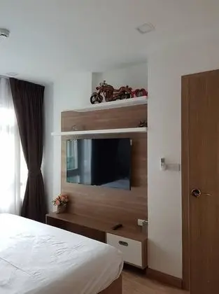 1-Bedroom Condo (33 sq. m.)