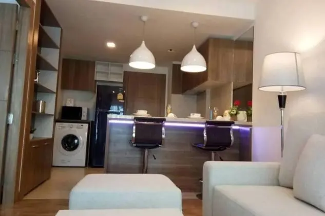 1-Bedroom Condo (44 sq. m.)