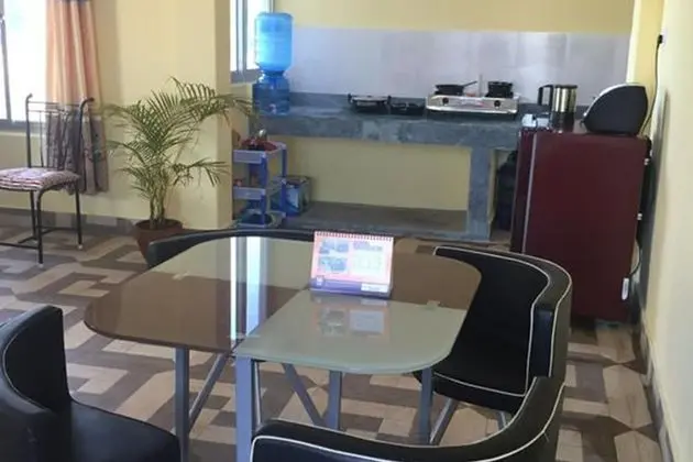 Deluxe Tek Büyük Yataklı Oda, Göl Manzaralı