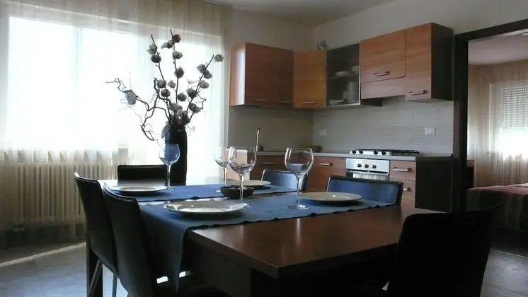 Apart Daire, 2 Yatak Odası, Balkon