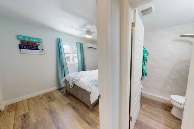 Ev (Modern Grove Duplex Unit A)