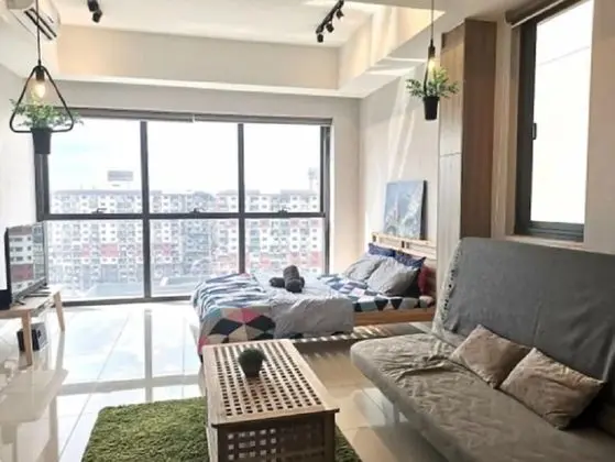Design Daire, 1 Büyük (Queen) Boy Yatak ve Çekyat (1)
