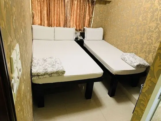 Üç Kişilik Oda