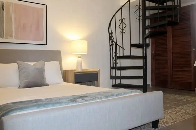 Luxury Tek Büyük Yataklı Oda