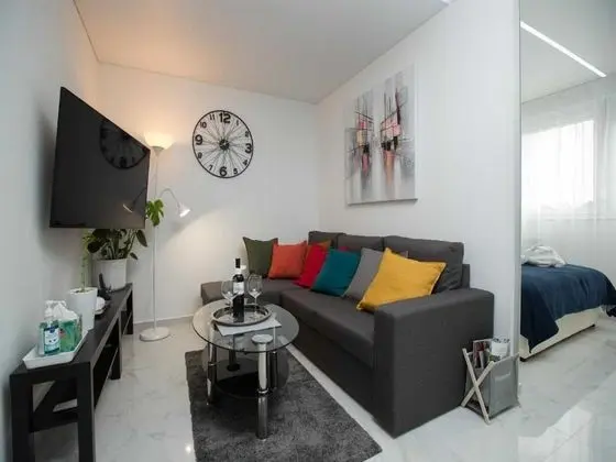 Apart Daire (Modern & Luxury APT Zagreb Airport W/)