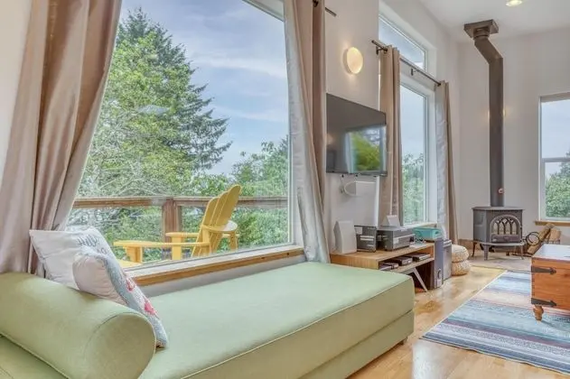 Ev, Birden Çok Yatak (Modern Manzanita Retreat)