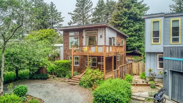 Ev, Birden Çok Yatak (Modern Manzanita Retreat)