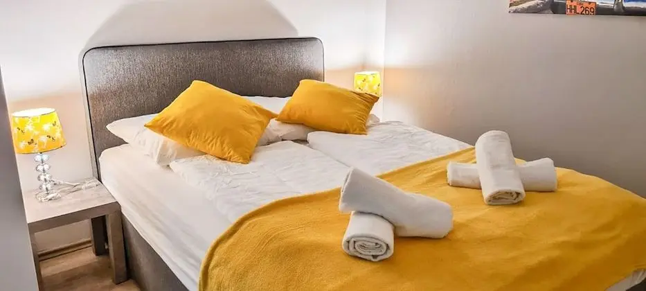 Deluxe Tek Büyük Yataklı Oda