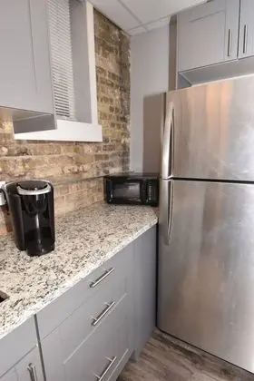 Apart Daire (Modern Meets Vintage! Renovated 1 BR )
