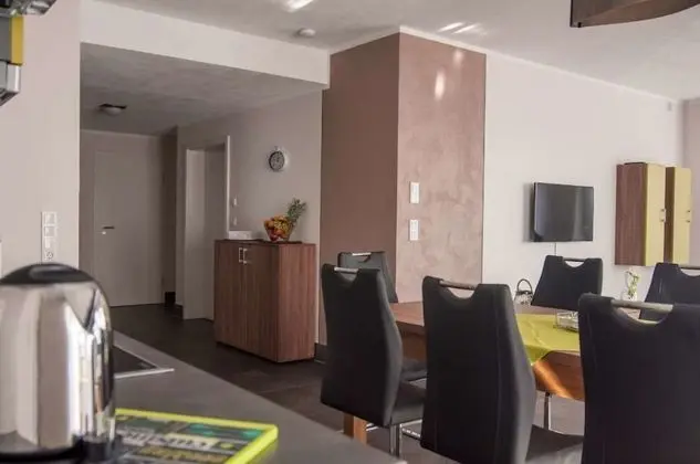 Comfort Apart Daire, 3 Yatak Odası, Balkon, Şehir Manzaralı