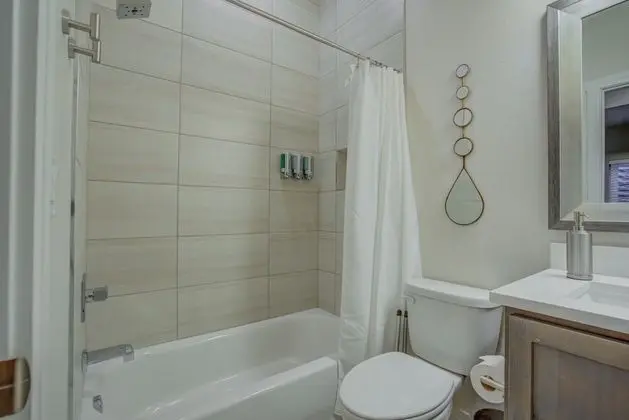 Villa (4 Bedrooms)