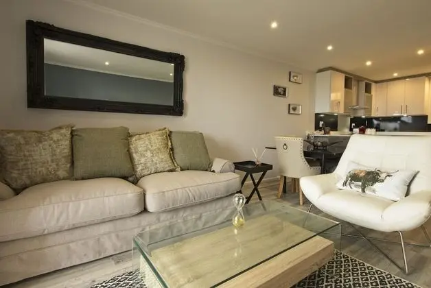 Luxury Apart Daire (Beachfront)