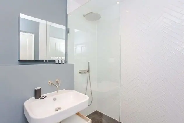 Basic Apart Daire, 1 En Büyük (King) Boy Yatak ve Çekyat