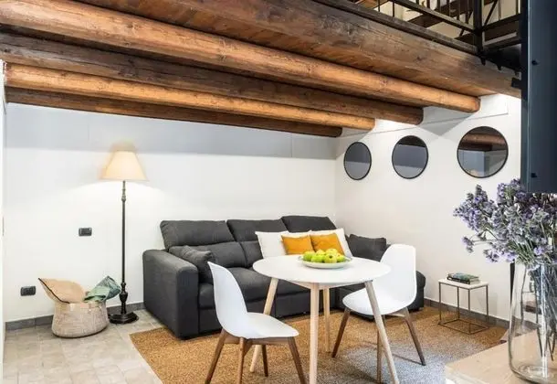 Apart Daire, 1 Büyük (Queen) Boy Yatak