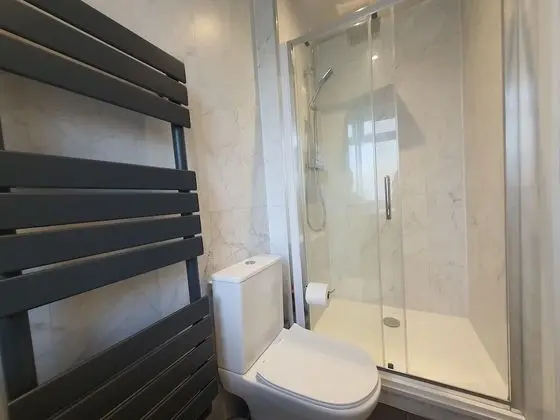 Apart Daire, 1 Tek Kişilik Yatak