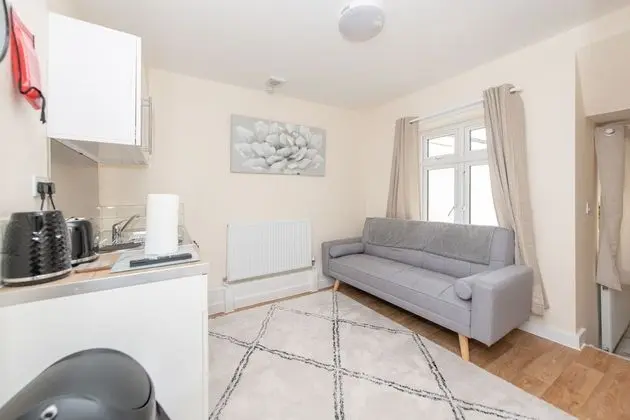 Comfort Apart Daire, Banyolu/Duşlu, Bahçe Manzaralı (Flat 3)
