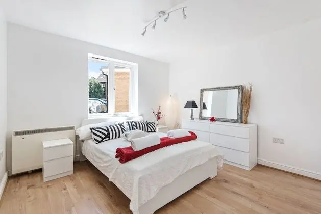 Apart Daire, 2 Yatak Odası, Sigara İçilmez