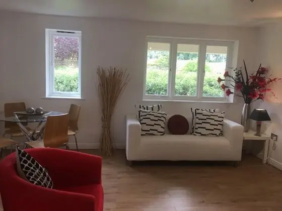 Apart Daire, 2 Yatak Odası, Sigara İçilmez