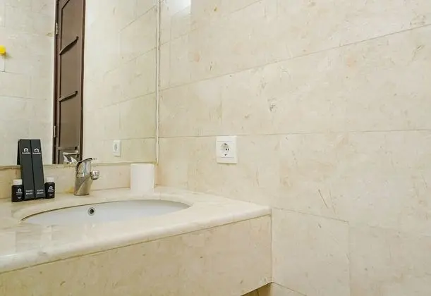 Apart Daire, Sigara İçilmez, Küçük Mutfak