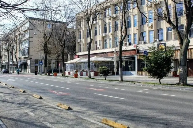 Apart Daire, 1 Büyük (Queen) Boy Yatak ve Çekyat