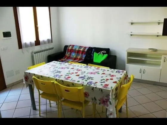 Apart Daire, 3 Yatak Odası, Balkon