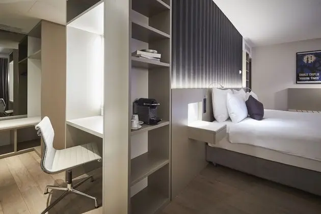 Junior Süit (Modern Junior Suite)