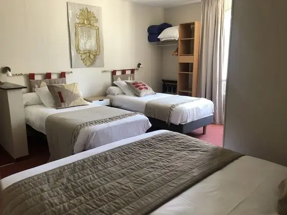 Dört Kişilik Oda