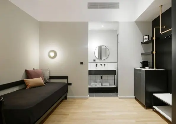 X-Large Room