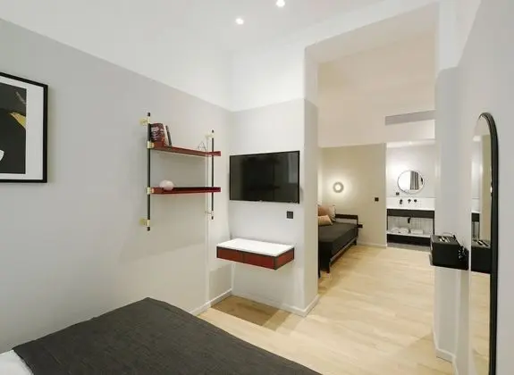 X-Large Room