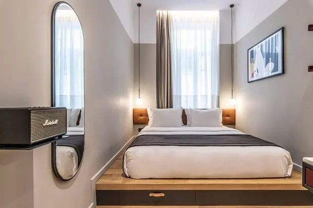 X-Large Room