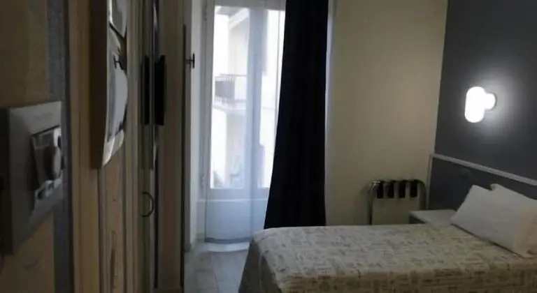 Tek Kişilik Oda