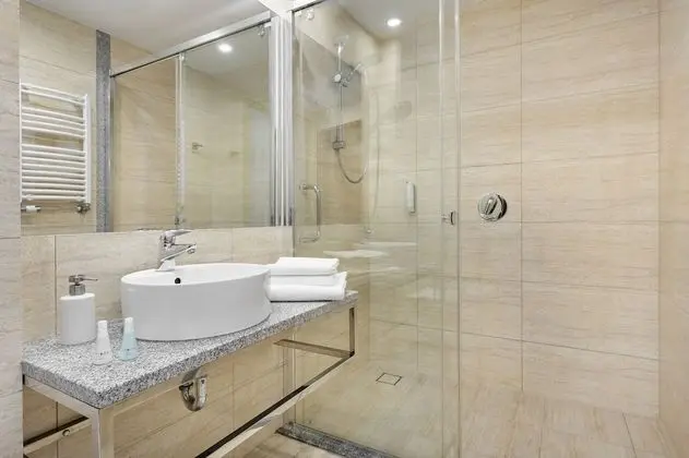 Superior Tek Büyük Yataklı Oda, Buzdolabı