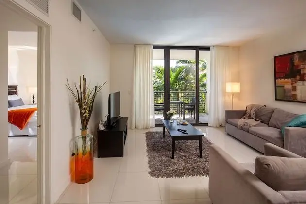 Classic Two Bedroom Apartment with Balcony