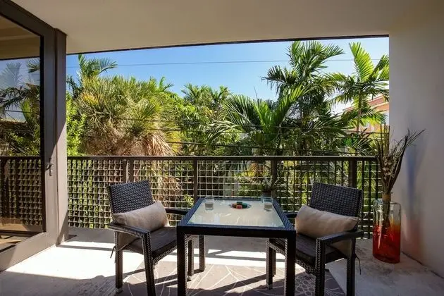 Classic Two Bedroom Apartment with Balcony