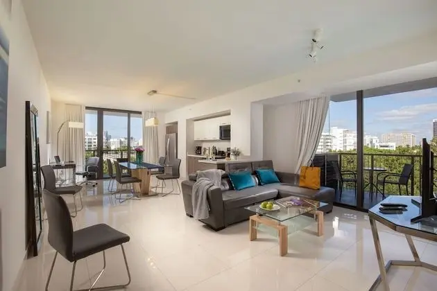 Deluxe One Bedroom Apartment with Den and Balcony