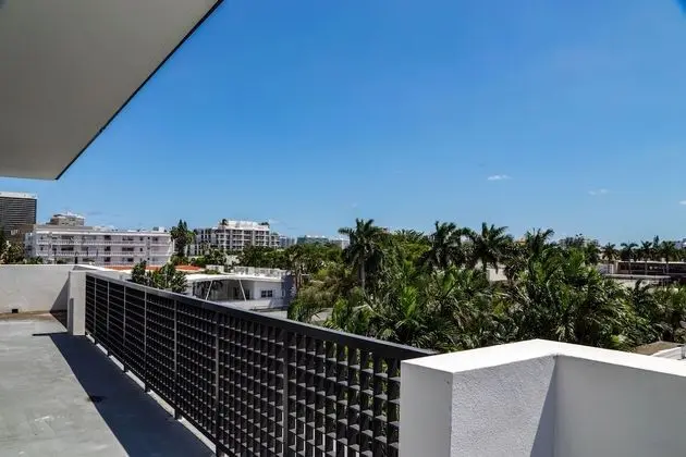 Premier Two Bedroom Apartment with Balcony