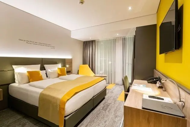 Comfort Tek Büyük Yataklı Oda