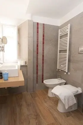 Standard Tek Büyük veya İki Ayrı Yataklı Oda