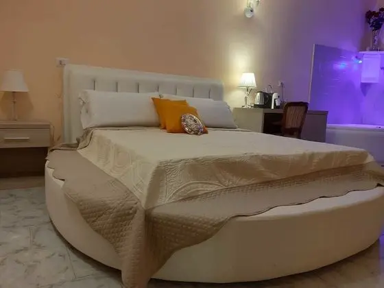 Deluxe Tek Büyük Yataklı Oda, Jakuzi