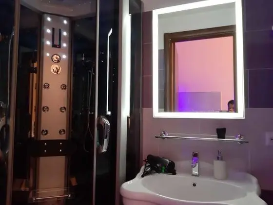 Deluxe Tek Büyük Yataklı Oda, Jakuzi