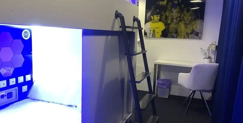 Módulo Doble en Habitación Compartida mixta con 4 módulos