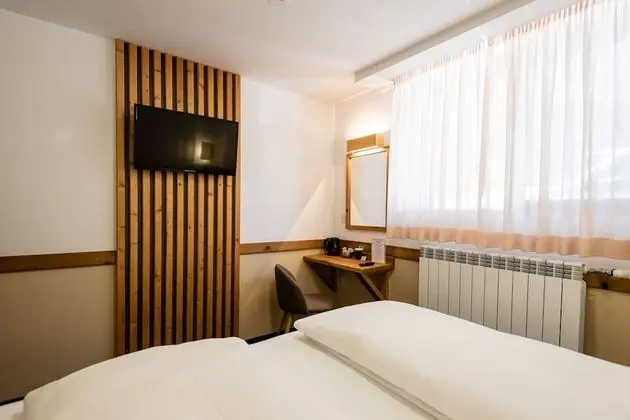 Tek Büyük Yataklı Oda (Kleines Doppelzimmer, Souterrain)