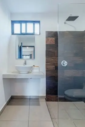 Deluxe Tek Büyük Yataklı Oda, 2 Çift Kişilik Yatak