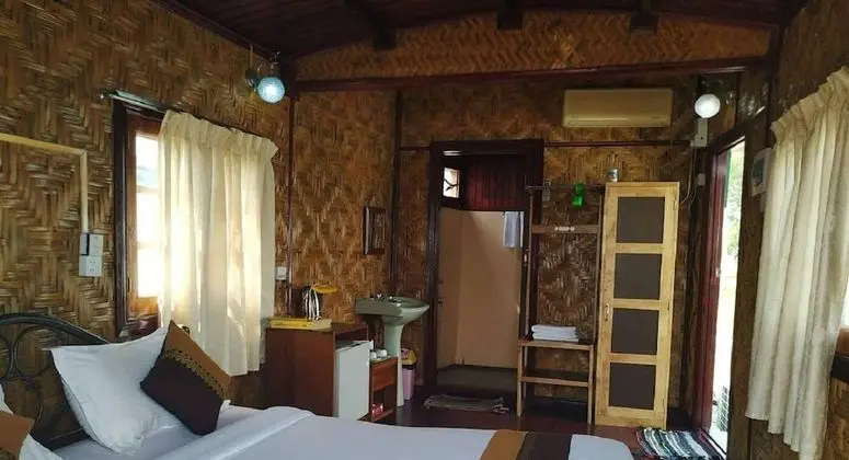Basic Tek Büyük Yataklı Oda, Göl Manzaralı (Boat House)