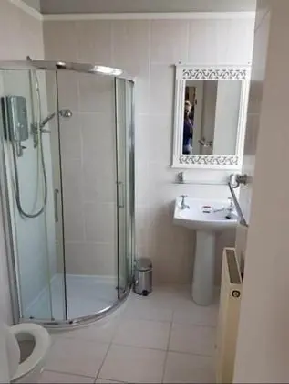 İki Ayrı Yataklı Oda, Banyolu/Duşlu (Superking 1st Floor)